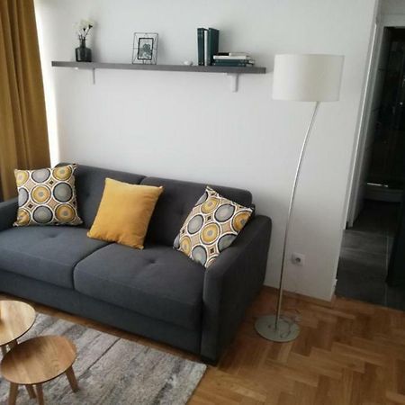 Apartments Ali Загреб Экстерьер фото