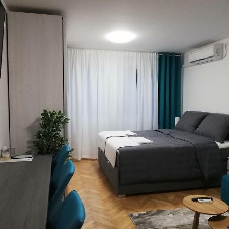 Apartments Ali Загреб Экстерьер фото