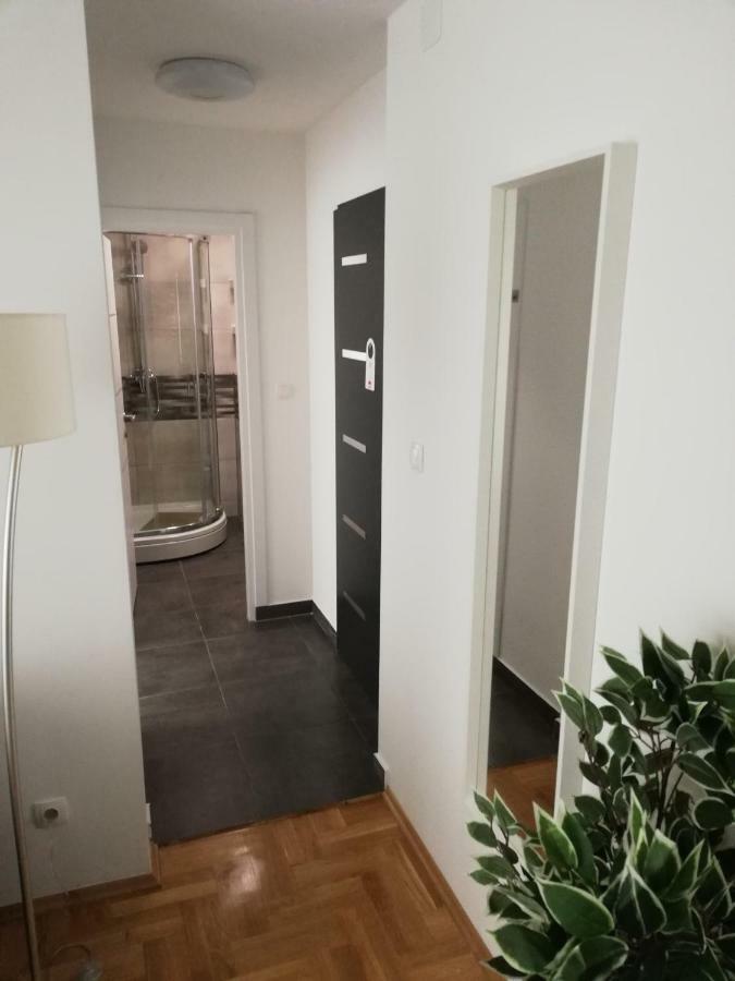 Apartments Ali Загреб Экстерьер фото